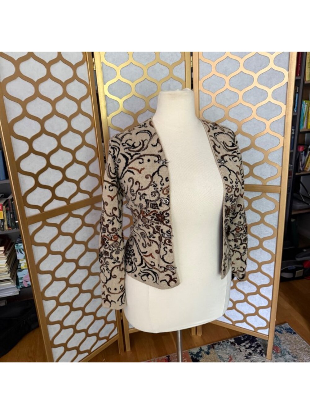 Simply Natural Size S Beige & Black Alpacal Peru Embroidered Cardigan - Picture 4 of 16